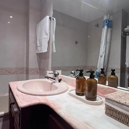 شقة Take Arena نيغران